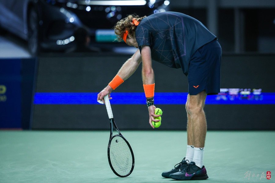 米兰体育官网-关于德国网球队横扫英国网球队，费德勒高光表现的信息