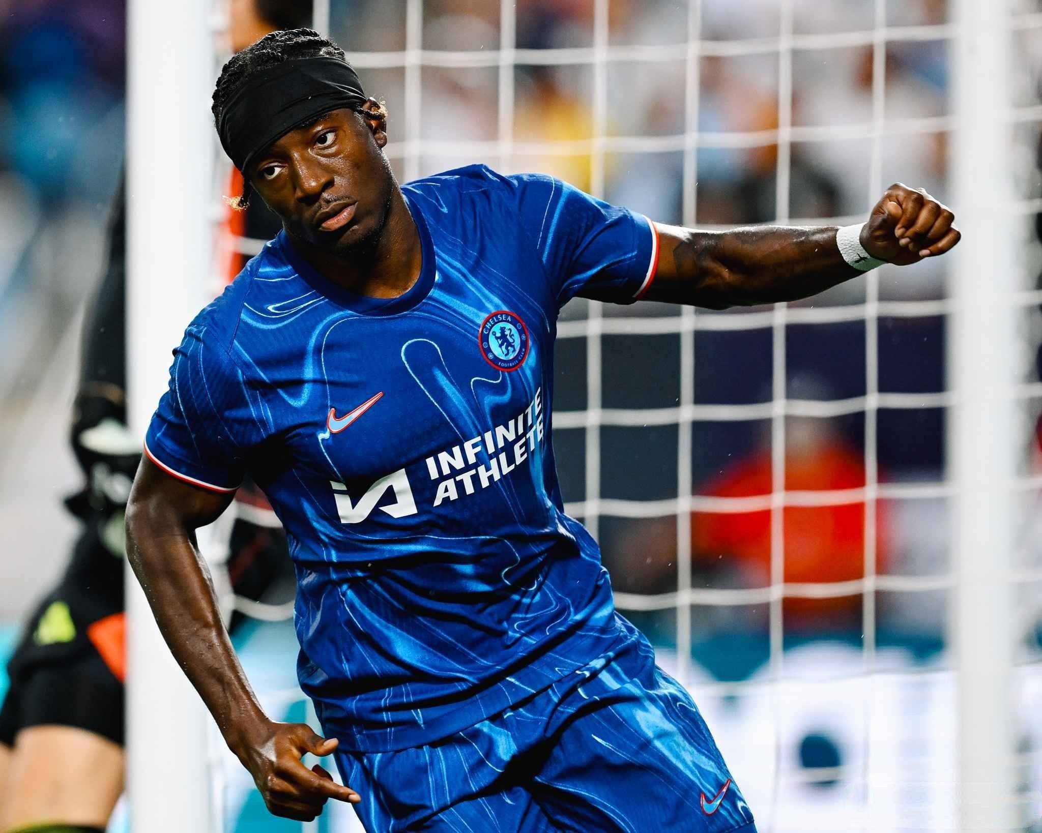 关于英格兰逆转摩洛哥，恩昆库惊艳世界的信息