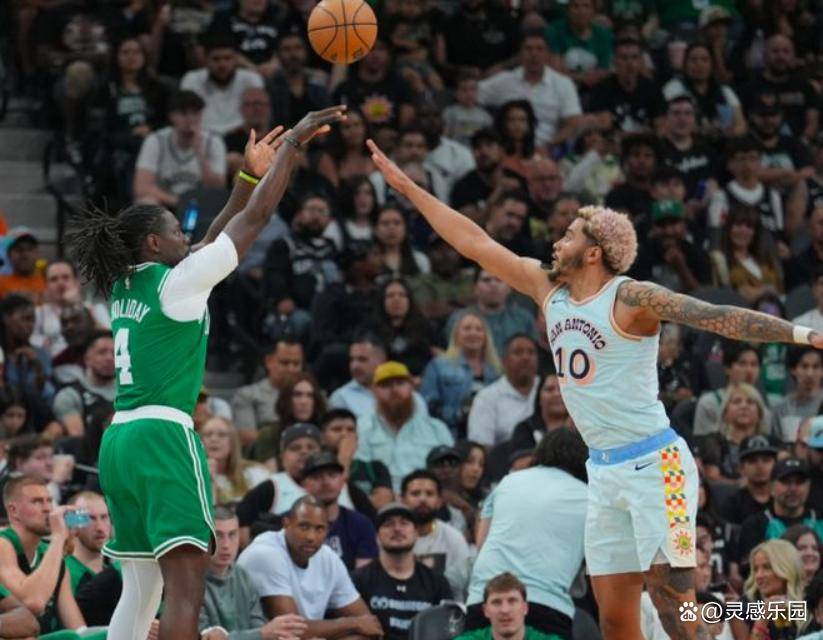 米兰百家乐-关于凯尔特人翻盘热火B队，福克斯一己之力扛起全队的信息