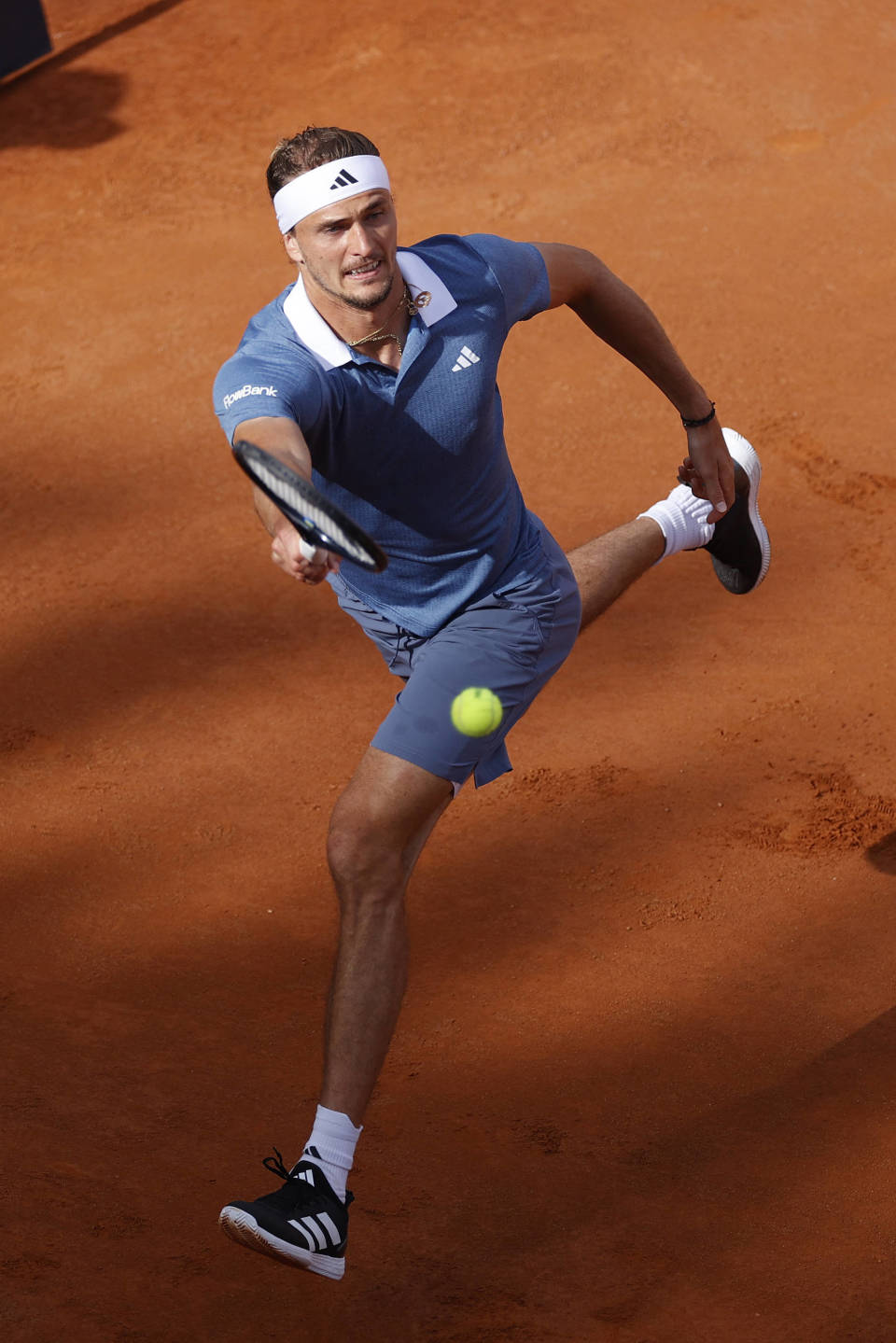 法国网球队轻取德国网球队，兹维列夫惊艳世界的简单介绍