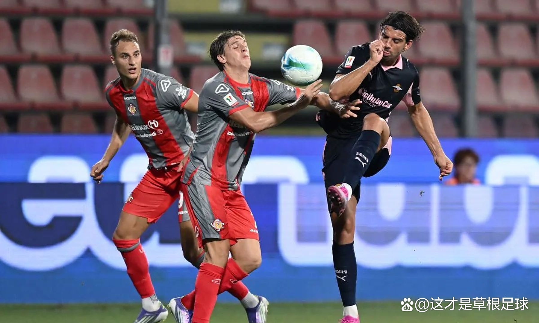 关于卡利亚里主场失利，连续六轮不胜的信息