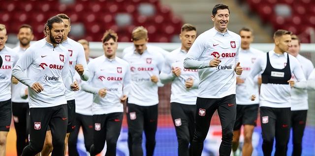 波兰队战绩不佳深陷保级危机的简单介绍