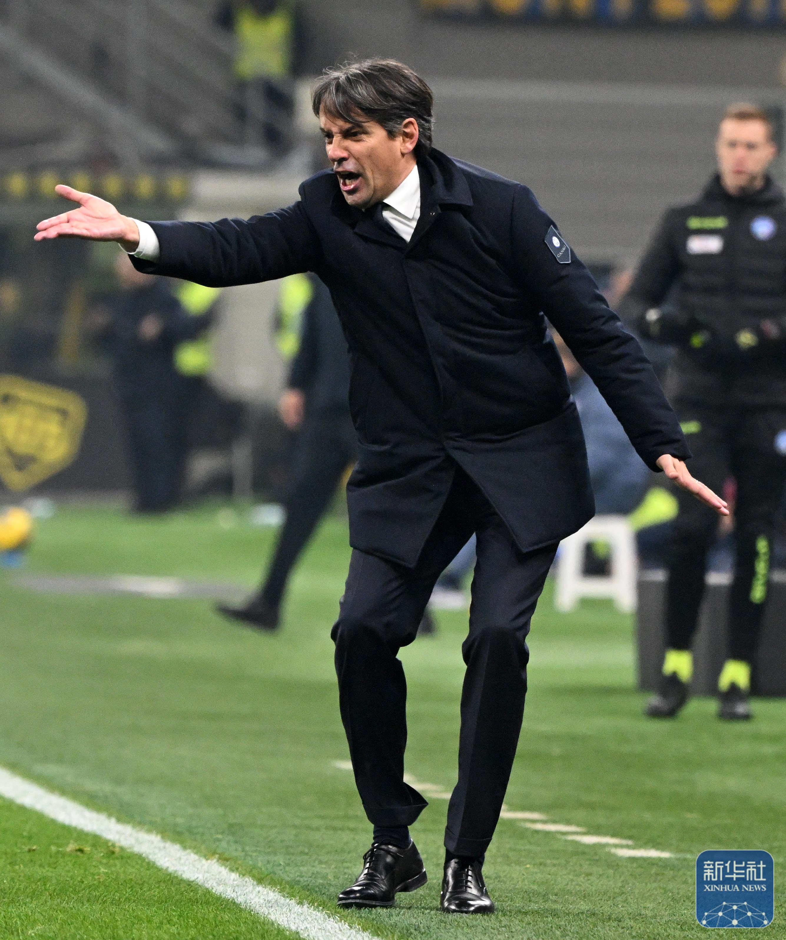 米兰体育app-博洛尼亚在客场全取三分，取得惊人表现的简单介绍