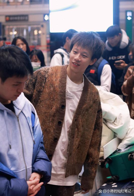 法国队完胜日本队，林高远关键制胜的简单介绍