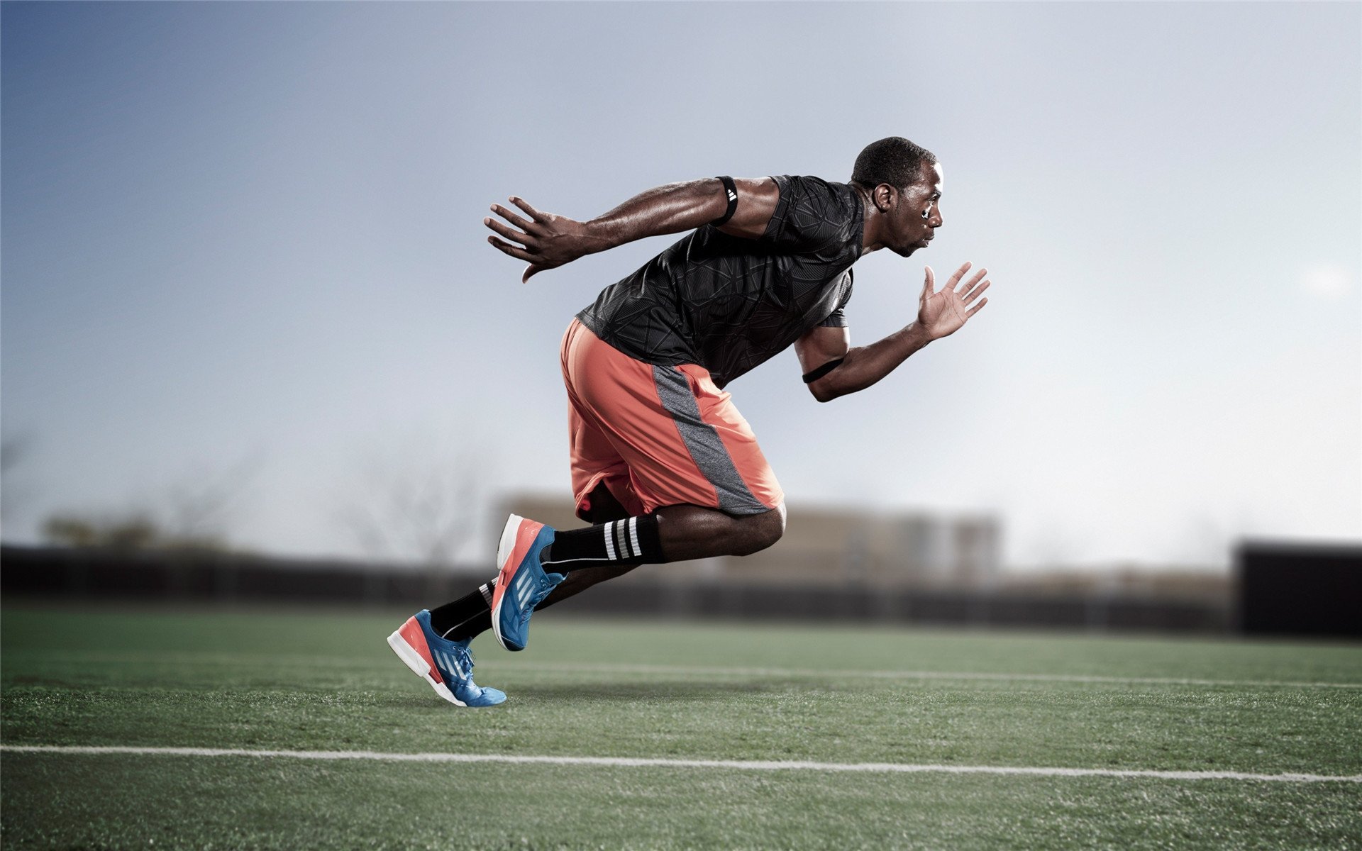 骑士单节狂飙拉开雷霆，字母哥刷新纪录书写传奇