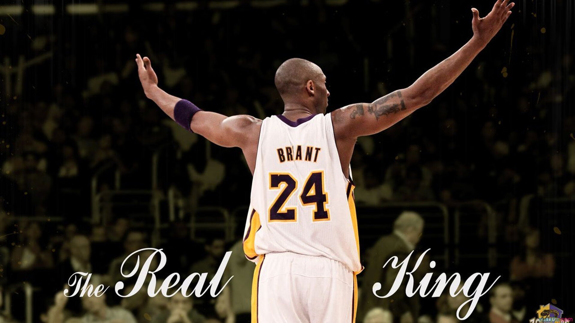 米兰体育下载-绝杀与接管，跨越万里的篮球共鸣