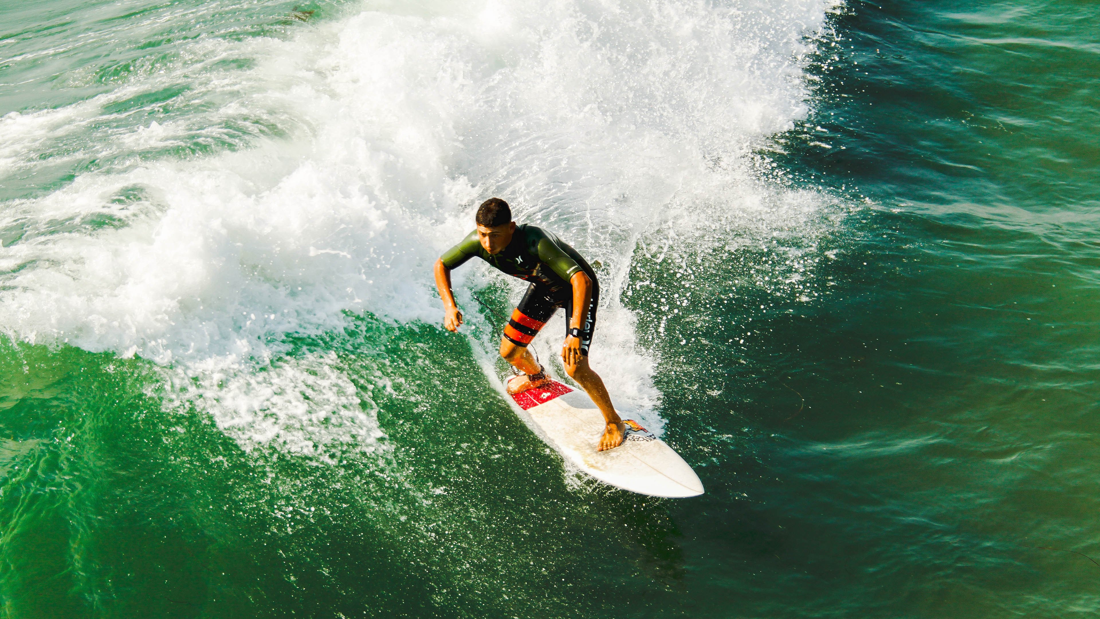 舞台越大越强,卡拉斯科的欧冠之夜与勒沃库森的战术制霸